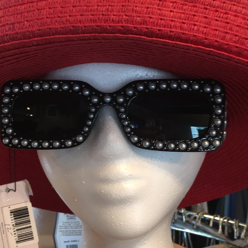 Pearl/rhinestone sunglasses